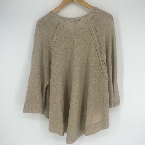 Cashmere Calypso St. Barth Nooyi v neck poncho - Picture 4 of 4